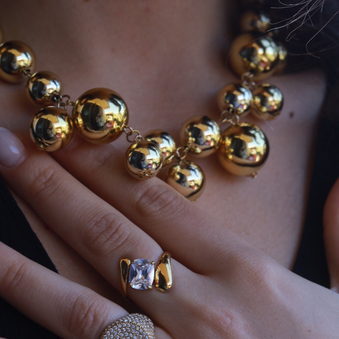 Collana marea