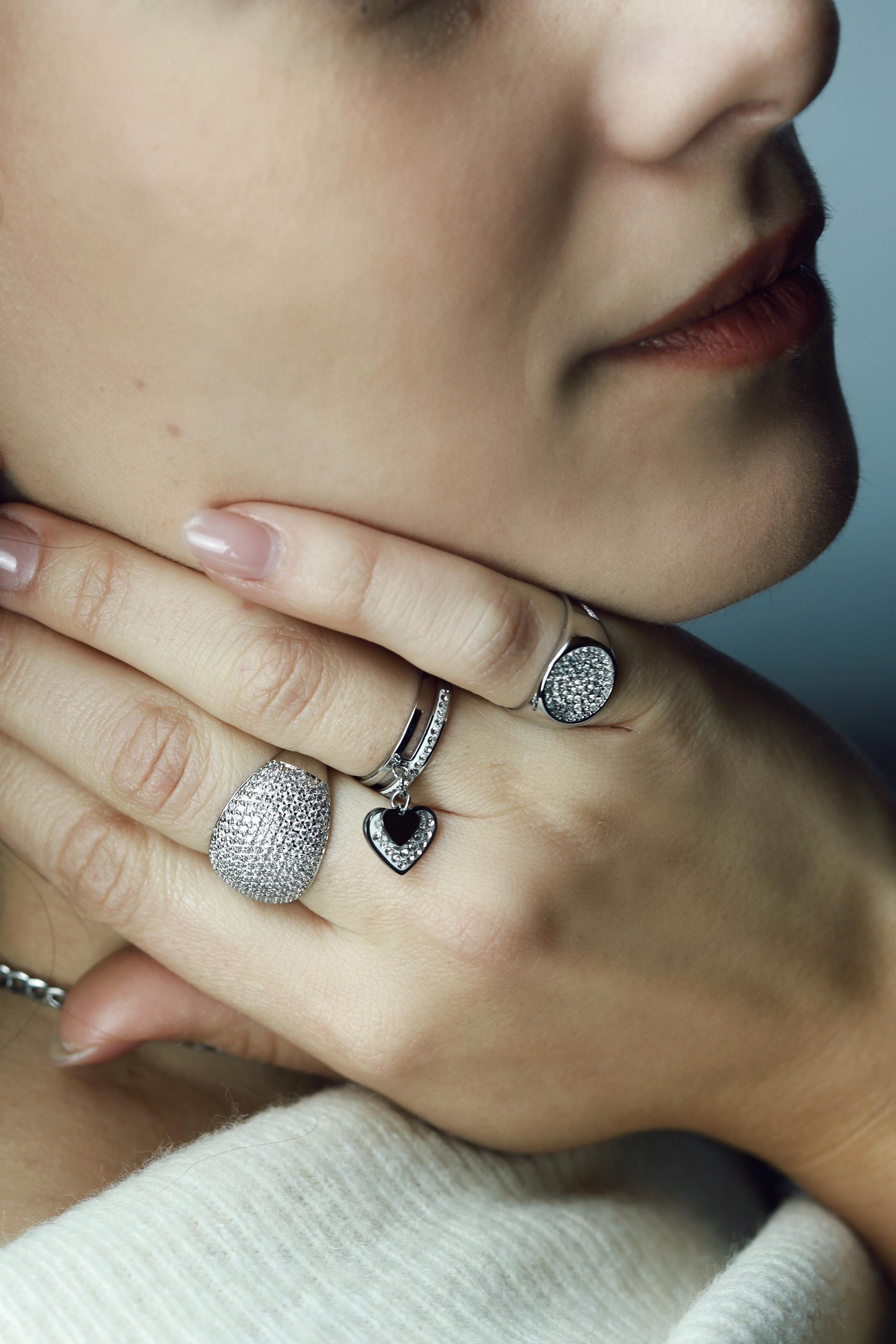 Anello Ellie
